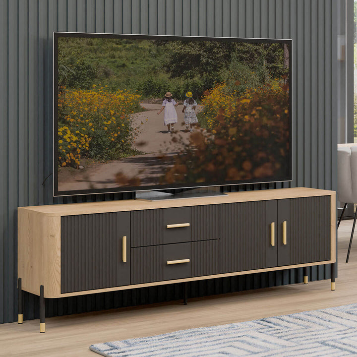 Фото тумби під телевізор DANTE LIVEO DT02 дуб кремона торро / антрацит / золоті ручки в інтер'єрі 