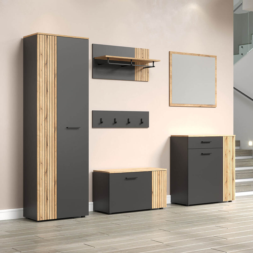 Фото передпокою ESTEBAN MEBELBOS вигляд збоку