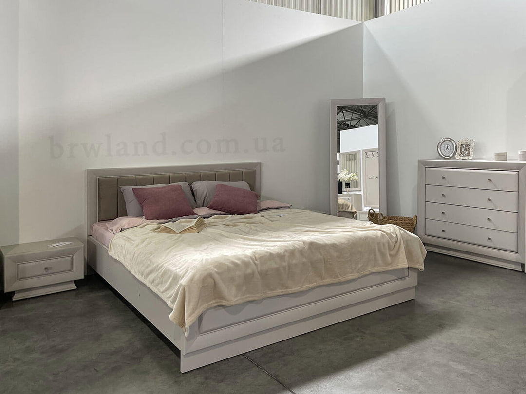 Фото спальні ЛАРГО КЛАСІК БРВ