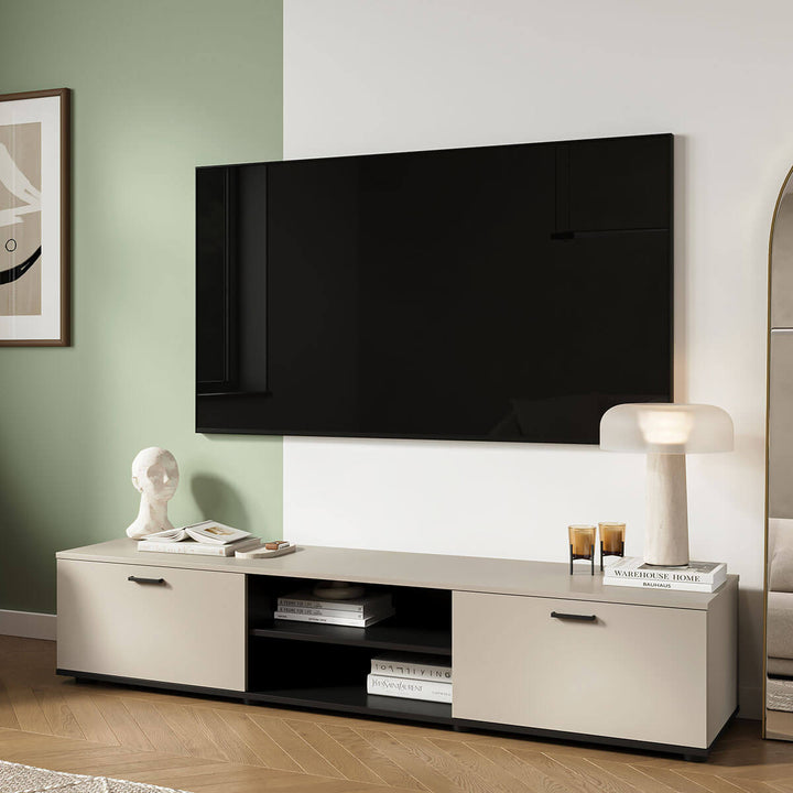 Фото тумби під телевізор 180 S3 SOHO CAMA кашемір / чорний в інтер'єрі